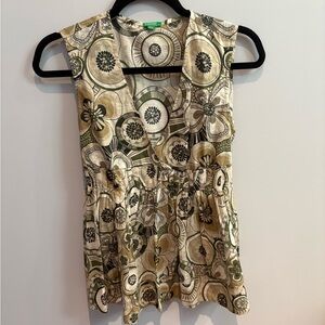 Vintage United Colors Of Benetton Khaki Floral Camisole Top in Size M